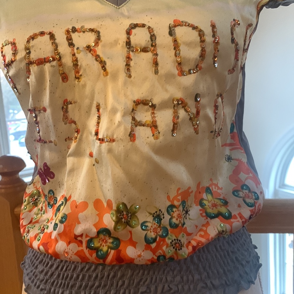Women’s top - Picture 5 of 8